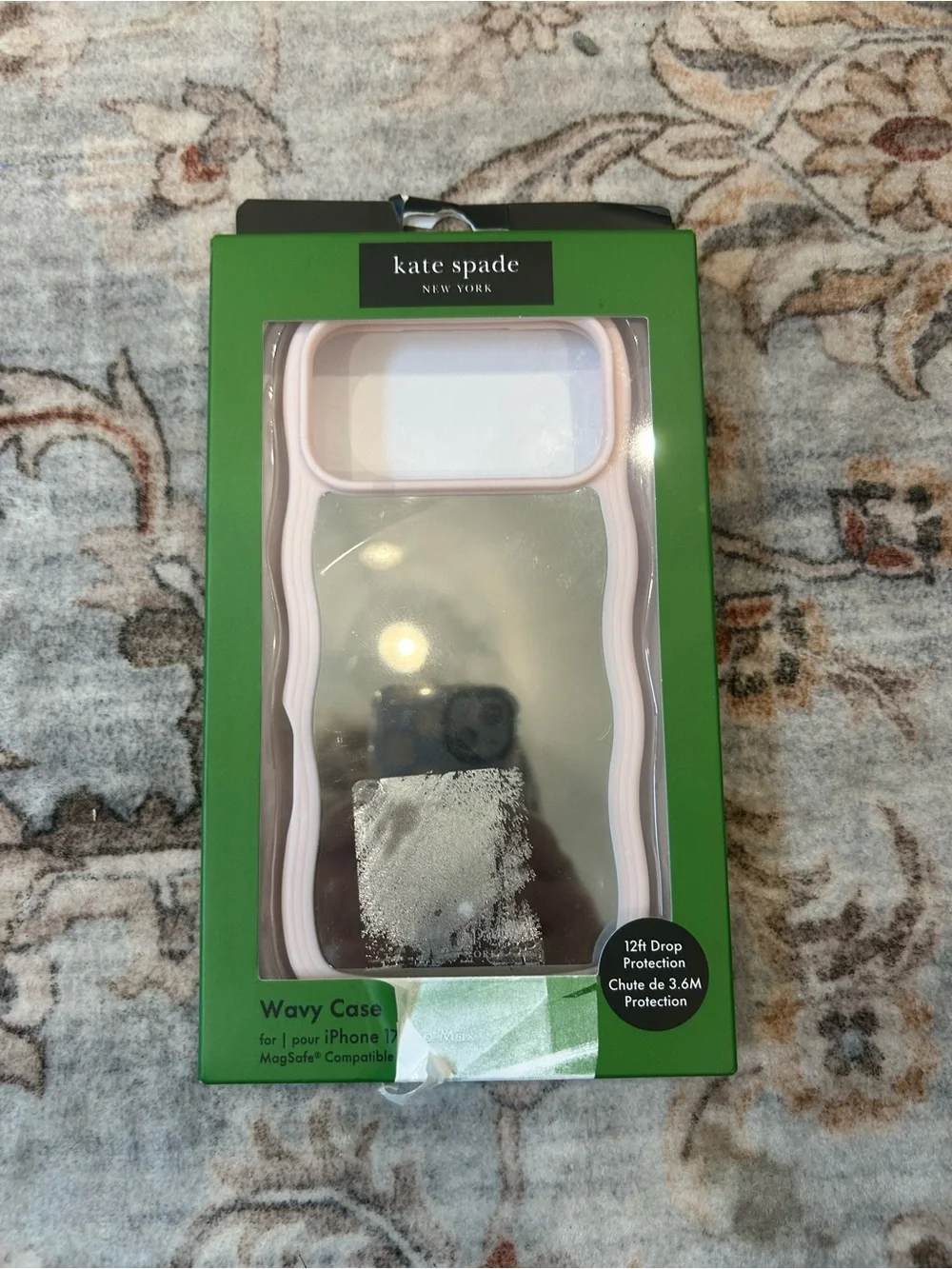 New Sealed Kate Spade Light Pink Wavy Mirrored Case for IPhone 17 Pro Max